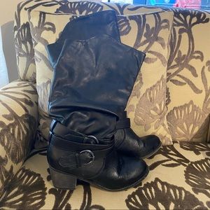 Preowned Women’s Black Tall Knee Boots 71/2